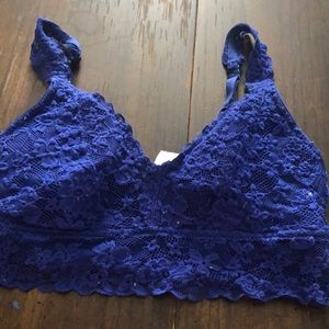 Blue lace bralette, size medium